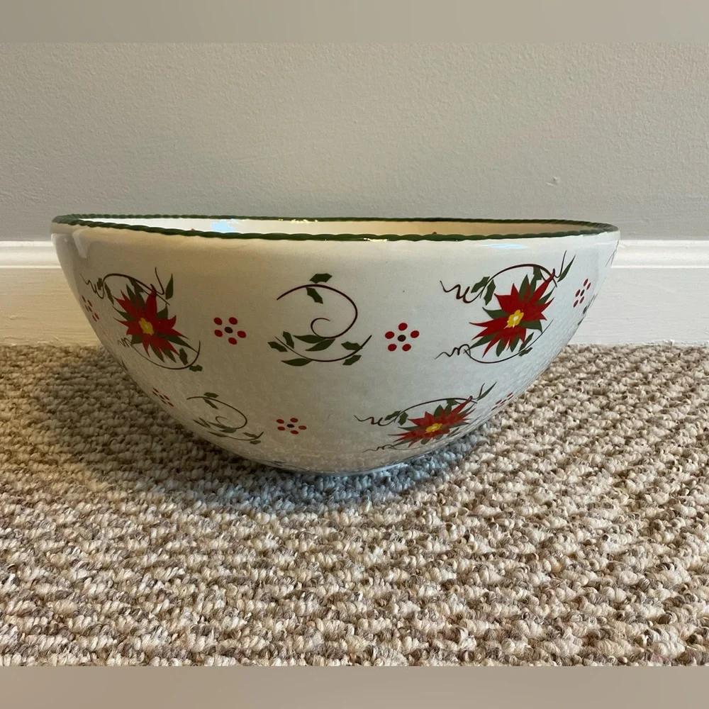 Temp-Tations 2 QT Asymmetrical Poinsettia Bowl with Cardinal and Ornaments